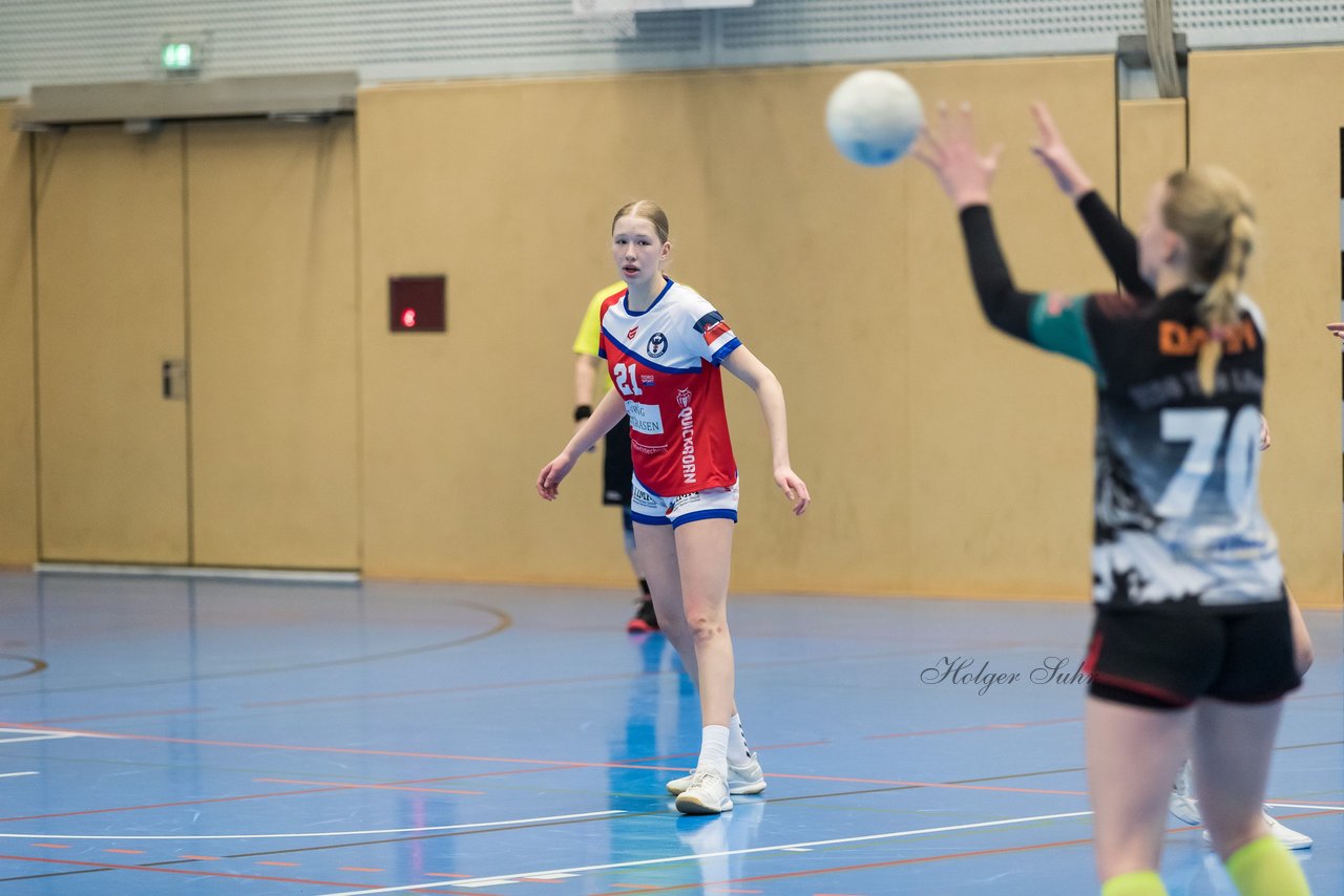 Bild 158 - wBJ HC Quickborn - HSG Tills Loew. : Ergebnis: 19:20